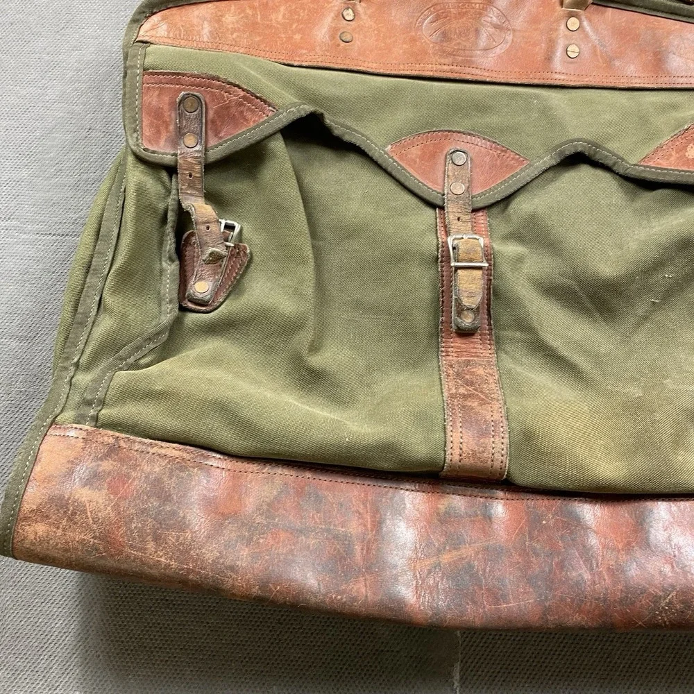 Vintage Orvis Battenkill Garment Bag Beautiful Aged Leather & Green Field Canvas